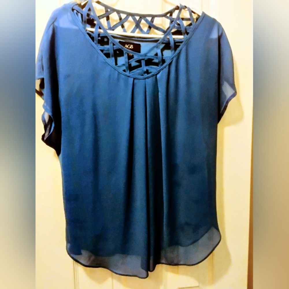 2/$15 Tops AGB Royal Women's Blue Top